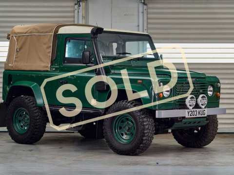 Land Rover Defender 90 TD5 Pick-Up for sale Winchester