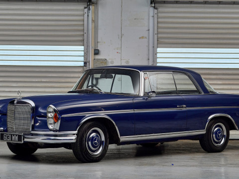 Mercedes-Benz 300SE for sale Winchester